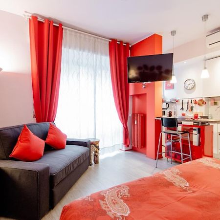 Appartamento Rosso A Milano, Vicino Allo Ieo Zewnętrze zdjęcie